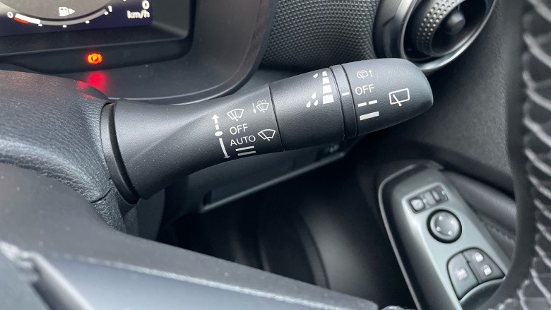 Nissan Juke 1.6 Hybrid N-Connecta 5dr Auto Hybrid Hatchback